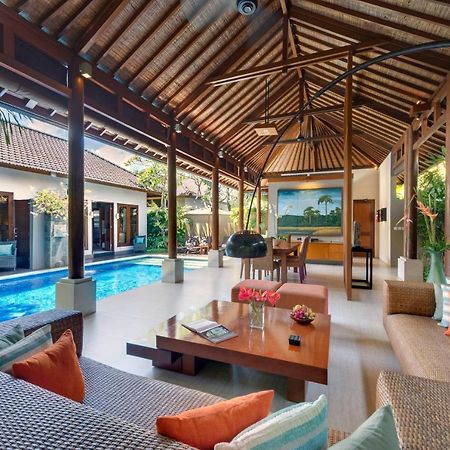 Lakshmi Luxury Villas, Walk To The Beach And Seminyak Shopping Ngoại thất bức ảnh