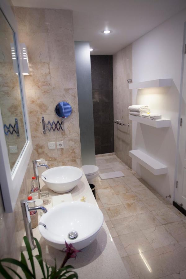 Lakshmi Luxury Villas, Walk To The Beach And Seminyak Shopping Ngoại thất bức ảnh
